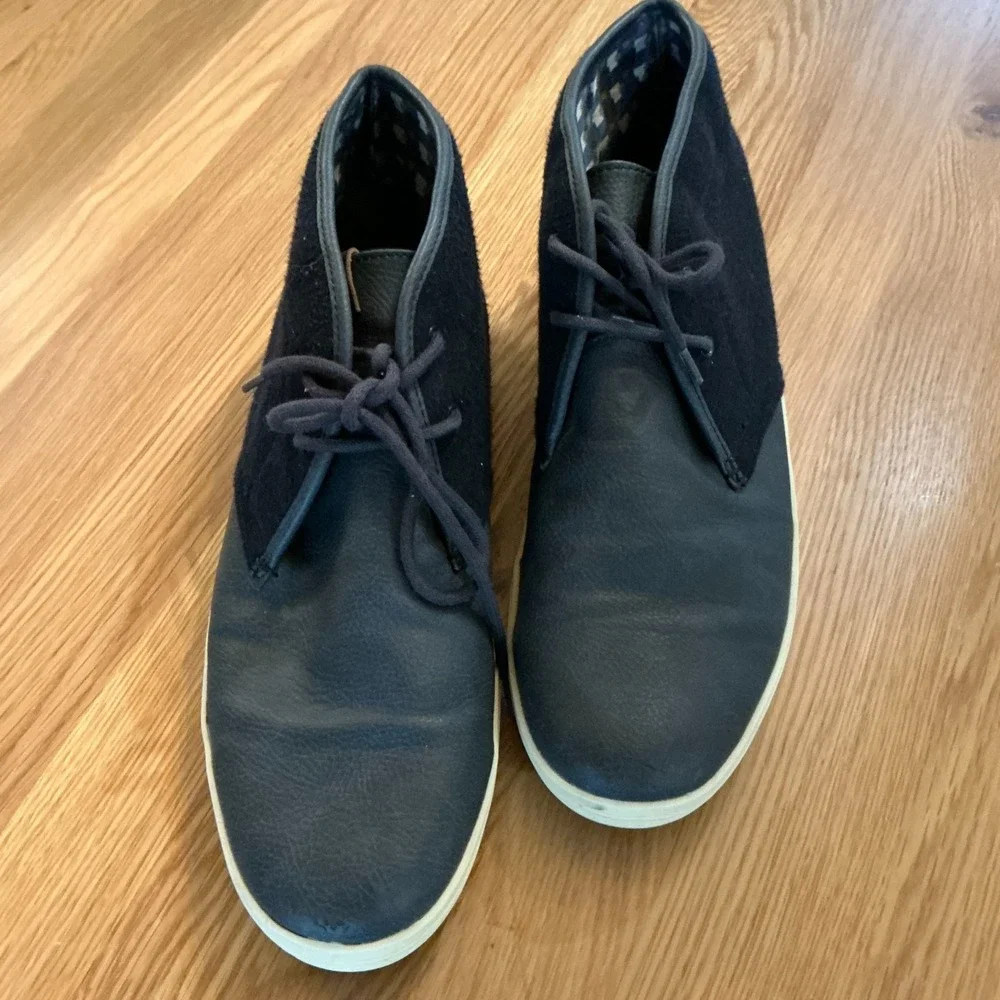 Ben Sherman Men's Chukka Sneakers Size‎ 11 Blue Fabric Suede White Sole